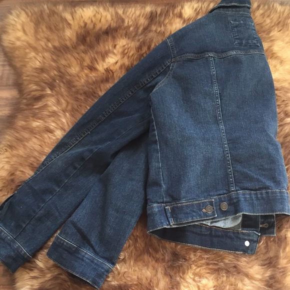 Jean Jacket - Picture 2 of 4